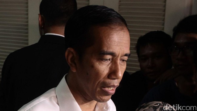 Jika kepala daerah dipilih DPRD, 70 persen kursi kepala daerah di Indonesia akan dikuasai oleh koalisi Merah Putih. Bagaimana jalannya pemerintahan Jokowi nanti?