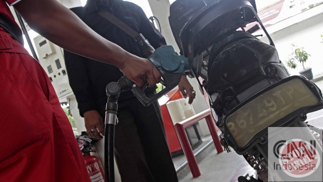 Bakal banyak urusan publik yang bakal terbengkalai jika urusan kisruh di DPR tak kunjung usai. Kenaikan BBM adalah salah satu contoh yang bakal terimbas.