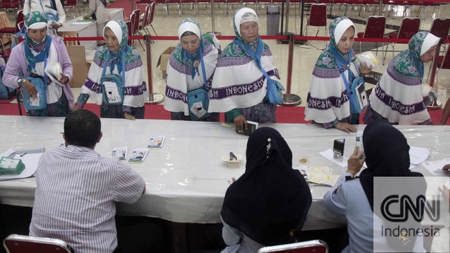 Rencana RS Asrama Haji yang akan dijadikan rumah sakit pendidikan bagi Universitas Islam Negeri (UIN) Jakarta jadi perhatian utama Menteri Lukman.