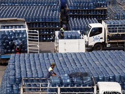 Operasi Truk Barang Dibatasi, Pengusaha Khawatir Pasokan Air Minum Tersendat Saat Lebaran