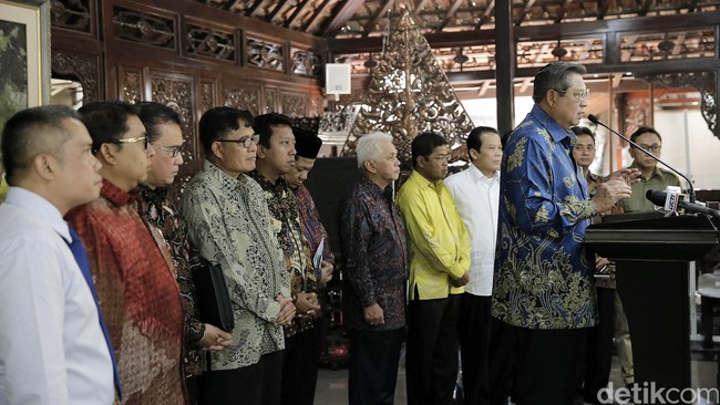 Jika Koalisi Merah Putih bisa menjaga kekompakannya, mereka bakal menang voting dengan memanfaatkan momen pecahnya suara pendukung pilkada langsung.