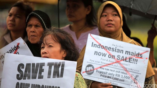 &ldquo;Ini berlaku bagi perlindungan TKI kita, sehingga mana yang tanggung jawab pemerintah, mana yang swasta, atau tanggung jawab TKI-nya, itu harus berdasarkan pembukaan Undang-Undang Dasar kita,&rdquo; kata Rieke Diah Pitaloka