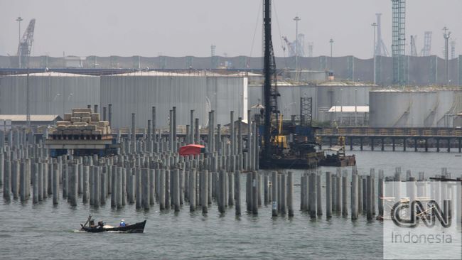 PM Norwegia: Proyek Infrastruktur RI Jangan Rusak Lingkungan Erna Solberg, PM Norwegia khawatir gencarnya pembangunan infrastruktur di Indonesia mengorbankan lingkungan hidup terutama dalam penyediaan lahan.