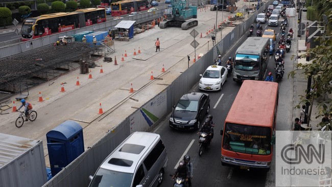 Salah satu syarat tersebut adalah meminta pemerintah mengizinkan angkutan umum membeli BBM bersubsidi dengan harga lama.