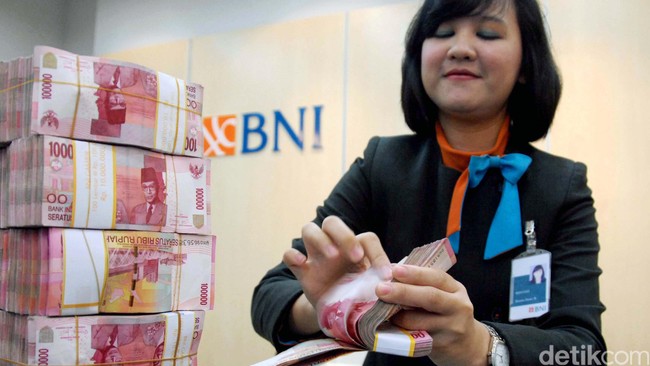 Turunnya tingkat suka bunga acuan Bank Indonesia nampaknya belum akan segera diikuti oleh penurunan Suku Bunga Dasar Kredit oleh PT Bank Negara Indonesia.