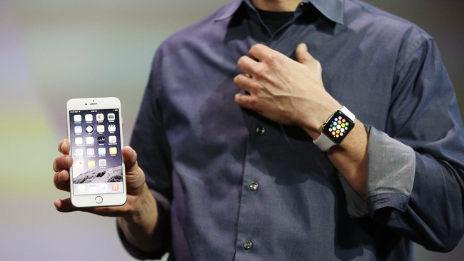 Apple telah merilis sistem operasi iOS 8 untuk iPhone dan iPad. Namun, fitur kesehatan dan&nbsp;kebugaran HealthKit&nbsp;belum hadir di sana.