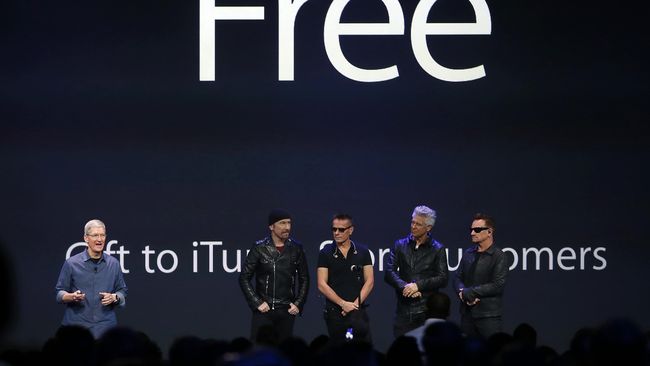 Menghina Justin Beiber dalam karir musiknya, kini U2 harus menerima pernyataan pedas Partrick Carney drummer Black Keys soal "Song of Innocene" yang mengganggu