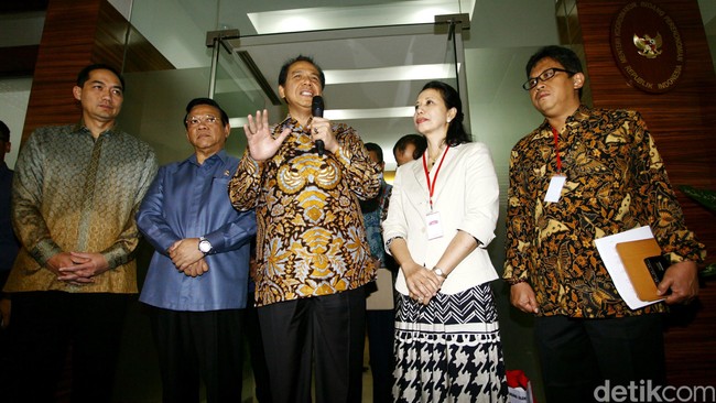 Pemisahan Direktorat Jenderal Pajak (DJP) dan Direktorat Jenderal Bea dan Cukai (DJBC) diyakini dapat meningkatkan penerimaan negara dari sektor pajak