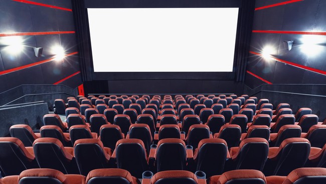 BKPM menyatakan, kendati pemodal asing bisa menguasai 51 persen saham, bioskop tersebut harus mau memutar film-film produksi anak bangsa.