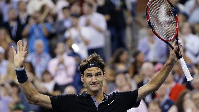 Roger Federer menambah koleksi gelar selama tahun ini jadi empat setelah menjuarai Shanghai Master akhir pekan lalu. Ia kini berada di peringkat dua tenis dunia