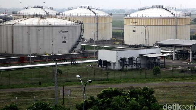 PT Medco Energi Internasional Tbk (MEDC) menargetkan proyek gas hulu Senoro bisa beroperasi tahun depan. Hingga Agustus, pengerjaan proyek tersebut sudah mencapai 86 persen.