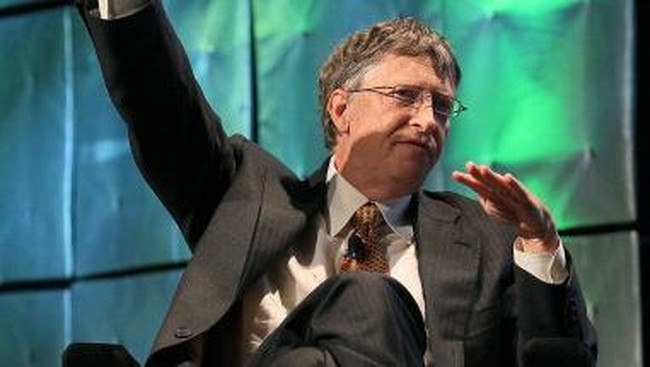 Selama 16 tahun berturut-turut, Forbes menempatkan Bill Gates sebagai orang terkaya di dunia.
