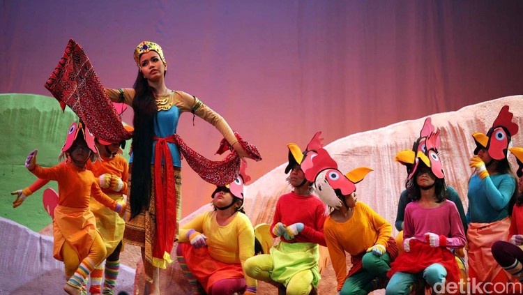 Pertunjukan seni teater drama musikal kembali digelar di Graha Bakti Budaya, Taman Ismail Marzuki, Jakarta, Sabtu (7/7) dan Minggu (8/7). Pentas tersebut mengambil tema 'Roro Jonggrang'. File/detikFoto.