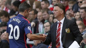Van Gaal Ingin De Gea dan Van Persie Selesai Senin Depan
