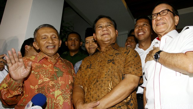 PAN dan PPP mengirim utusan ke Rakernas PDIP. Demokrat balik arah mendukung pilkada langsung. Gerindra bersiap menyongsong senjakala koalisi mereka.