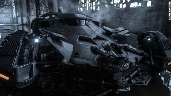 Perancang Batmobile Wafat Akibat Kanker Dua pekan sebelum merayakan ulang tahun ke-90, George Barris tutup usia setelah berjuang melawan kanker.