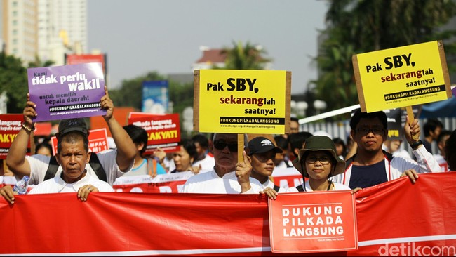 PDIP baru menggelar rapat fraksi untuk mengkonsolidasikan kader dan memerintahkan mereka menghadiri sidang paripurna besok.