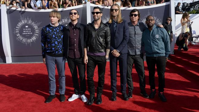 Maroon 5 menambah panjang daftar musisi yang membatalkan konser dengan alasan LGBT. Sebelumnya sudah ada Nick Jonas, Demi Lovato, Ringo Starr, dan banyak lagi.