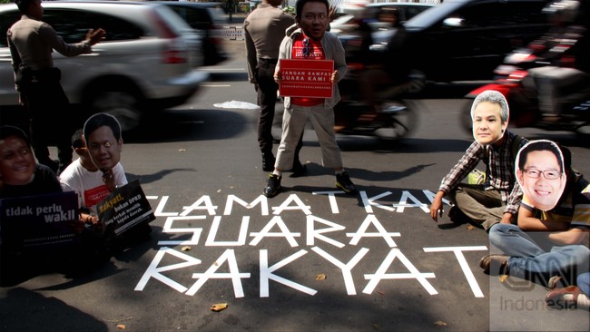 Konflik internal yang melanda Partai Golkar dan PPP menjadi ganjalan bagi Komisi Pemilihan Umum dalam menetapkan Peraturan KPU untuk Pilkada 2015.