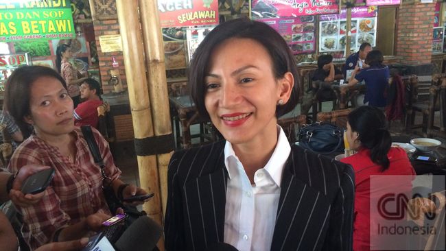 Politikus Wanda Hamidah merasa tertipu oleh Prudential Indonesia karena pertanggungan yang diberikan untuk biaya operasi sang anak cuma Rp10 juta.