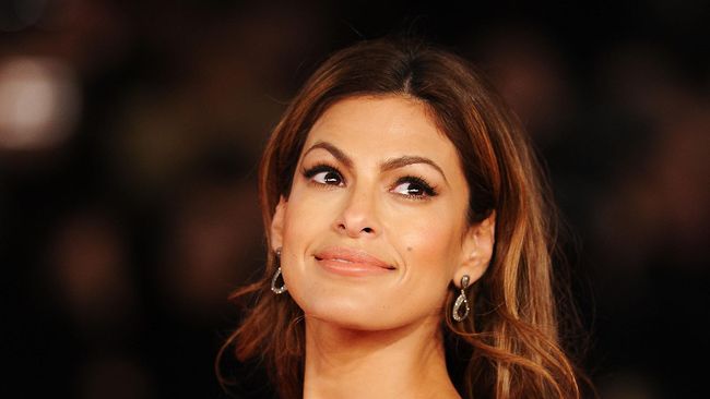 Ryan Gosling dan Eva Mendes punya putri-kedua. Lagi-lagi ia diberi nama Amada. Dalam bahasa Spanyol artinya "orang yang dicintai."