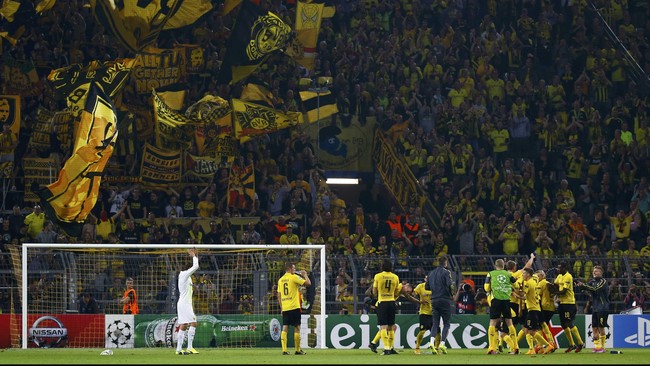 Satu juta alas bir disebarkan ke seluruh pelosok ktoa oleh Borussia Dortmund dalam kampanye antirasialisme yang diluncurkan pada Selasa (10/3).