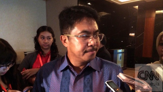 Bursa Efek Indonesa memperkirakan hanya 25 perusahan IPO hingga akhir tahun. Banyak yang khawatirkan tahun politik sehingga menunda rencana.