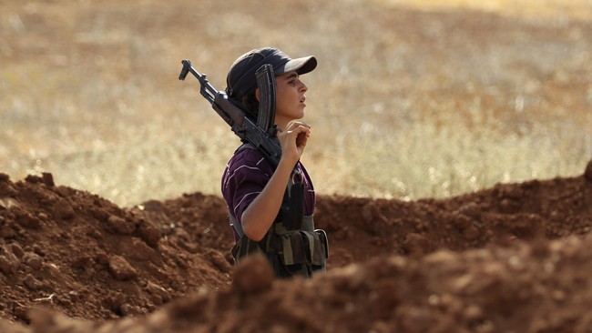 Militer Amerika Serikat akhirnya memulai program pelatihan bagi para pejuang Suriah untuk menggempur kelompok militan ISIS.