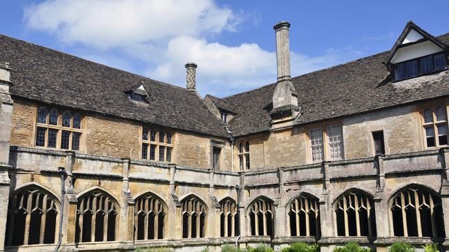 Dunia magis buatan J.K. Rowling ini tidak hanya menarik untuk dibaca dan ditonton, tetapi cukup menarik untuk diterapkan ke program universitas.