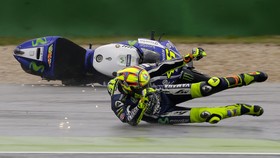 Valentino Rossi Ulangi Kesalahan 16 Tahun Lalu