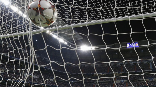 Valencia meneruskan performa bagusnya di awal musimdan naik ke peringkat dua klasemen sementara setelah menundukkan Getafe dengan skor 3-0.