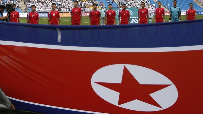 Pemimpin Korut Kim Jong-un hampir sebulan terakhir tidak terlihat di muka publik. Rumor berkembang mengatakan dia menderita sakit asam urat.