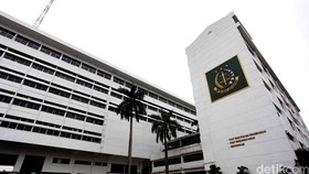 Kejaksaan Agung Tahan Empat Tersangka Korupsi Alat KB