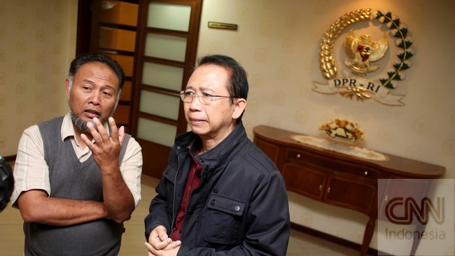 Komisi Pemberantasan Korupsi mengatakan siap menelusuri&nbsp;persoalan&nbsp;server&nbsp;e-KTP yang belakangan disebut ada di luar negeri.