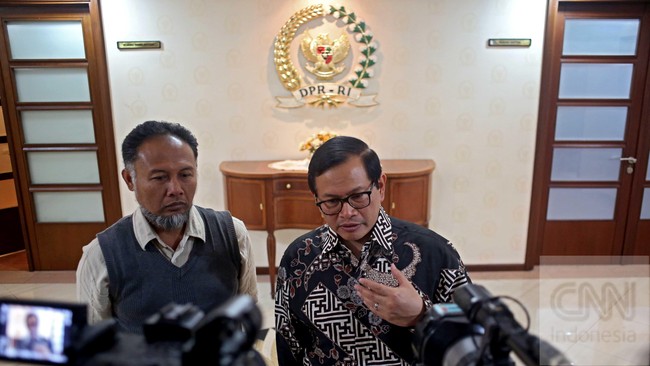 KPK tengah mengkaji peraturan dan perundang-undangan untuk mulai fokus pada pencegahan korupsi di sektor korporasi.