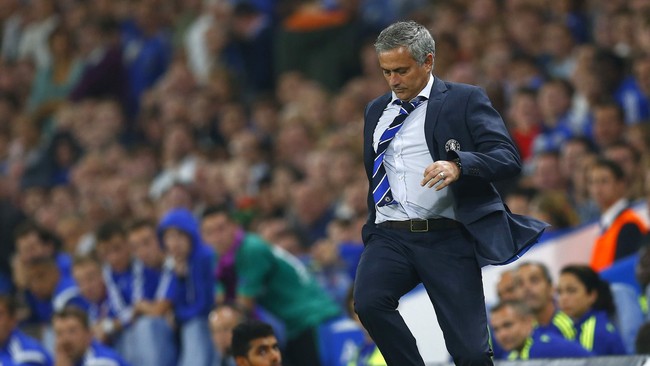 Bermain di laga perdana Liga Champion di Stadion Stamford Bridge, Chelsea ditahan imbang 1-1 oleh tamunya, Schalke 04, yang bermain cepat dan agresif.