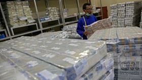 Corona, Pemerintah Alihkan Dana Desa Rp24 T untuk Bansos