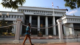 MA Perintahkan KPU Cabut Aturan Batas Usia Calon Kepala Daerah