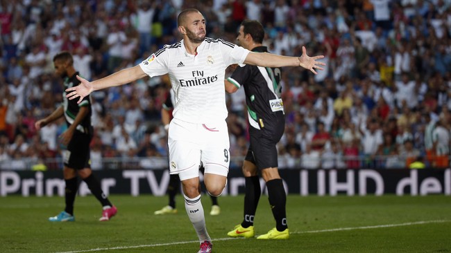 Meski dilirik dua klub Liga Primer Inggris dengan penawaran sangat besar, Rafael Benitez menegaskan bahwa Gareth Bale dan Karim Benzema tetap di Real Madrid.