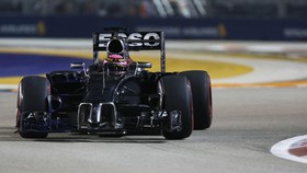 CNN Internasional Sponsori McLaren