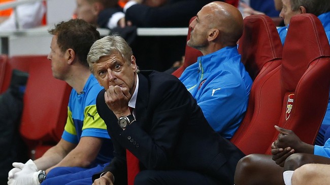 Mempertahankan keunggulan menjadi salah satu masalah utama Arsenal musim ini. Arsenal kehilangan sembilan poin dari posisi unggul di Liga Inggris.