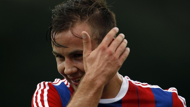 Mario Goetze masih ingin menunggu kedatangan Carlo Ancelotti ke Bundesliga sebelum menentukan masa depannya.