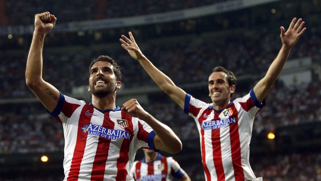 Gambaran kaum pekerja dan kaum elit, sedikit banyak muncul karena perbandingan antara gaji kecil yang diterima pemain Atletico dengan gaji skuat Madrid.