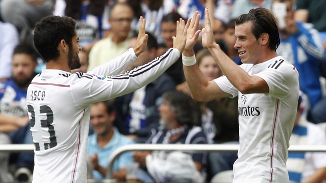 Real Madrid harusnya bisa mencetak lebih banyak gol di babak pertama. Namun, tendangan Ronaldo dan Gareth Bale hanya membentur mistar gawang.