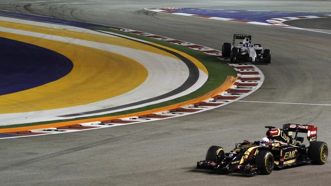 Pebalap Lotus, Romain Grosjean,&nbsp;merasa memiliki ajang Formula 1 (F1) Sochi, Rusia. Ia tak&nbsp;peduli dengan kritik&nbsp;atas Rusia.
