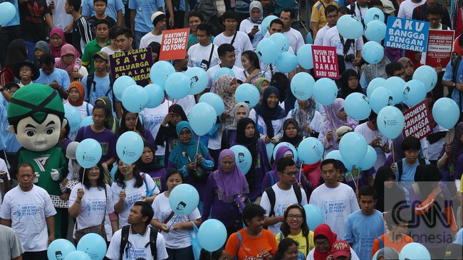 Menteri dan kepala daerah diizinkan ikut mengkampanyekan calon legislatif dan capres-cawapres yang mereka dukung, namun terikat dengan batasan waktu.