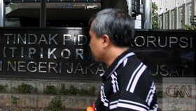 Saksi Akui Akil Bertemu Perantara Suap di Ruang Kerja MK