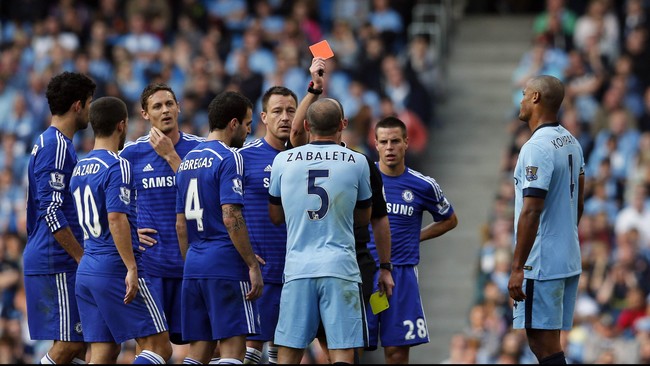 Manajer Chelsea, Jose Mourinho, meraih 7 kemenangan dan hanya kalah 2 kali dari 12 pertemuan melawan pelatih ManCity, Manuel Pellegrini, di semua kompetisi.