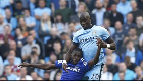 Mangala Resmi Gantikan Posisi Mustafi di Valencia