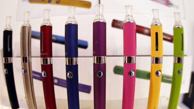 Dari hasil penelitian terbaru terhadap pasien kanker yang merokok ditemukan bahwa mereka yang menggunakan rokok elektrik mengalami ketergantungan nikotin yang lebih tinggi.